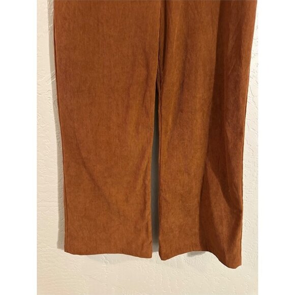 Hunter & Brown Curdoroy Orange Ribbed High Rise 70’s Style Wide Leg Pants - Picture 2 of 9